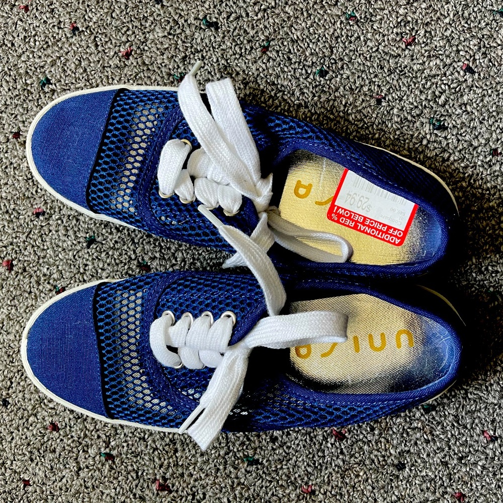 WOMENS sneakers
